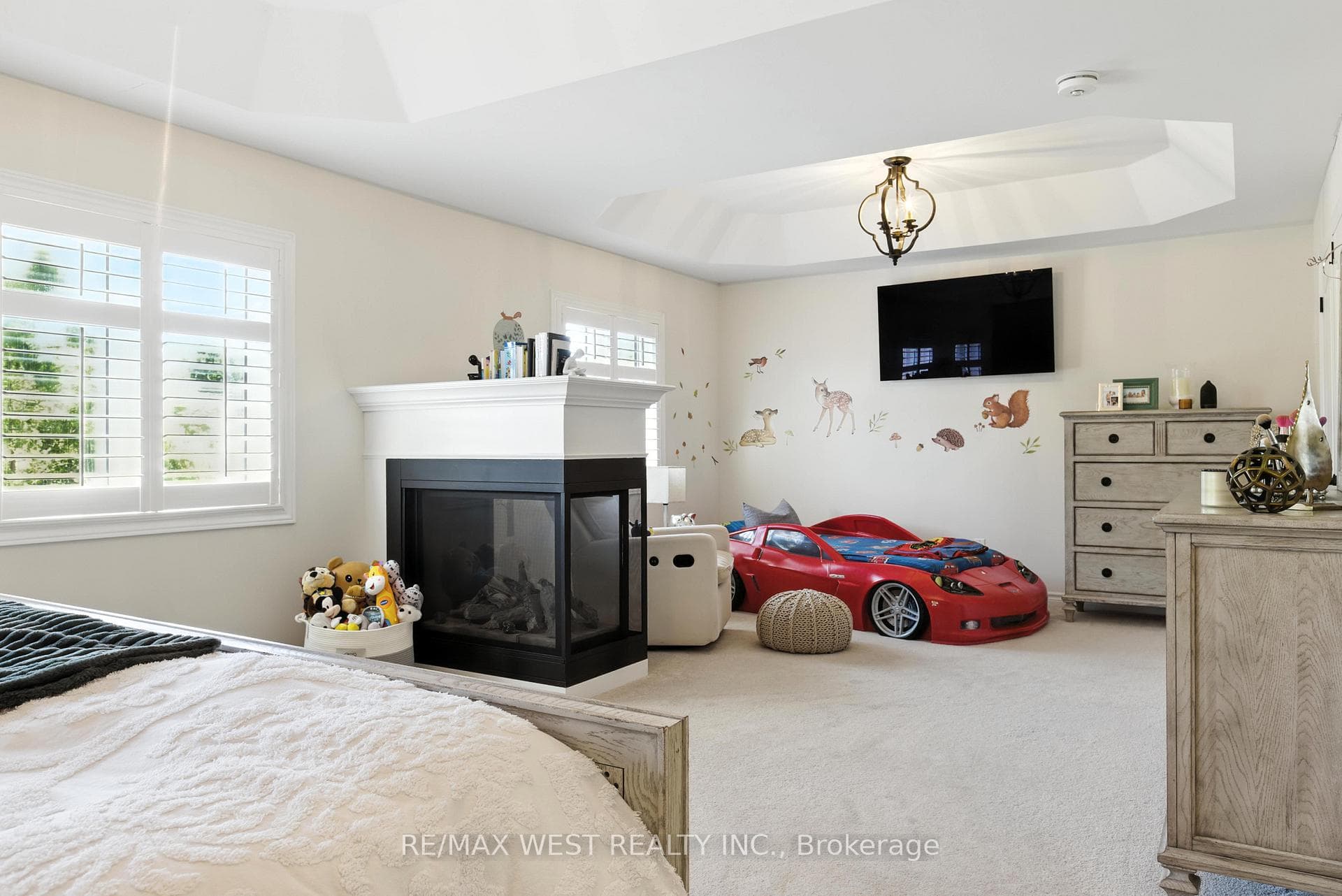 15 Dunn Court photo 33