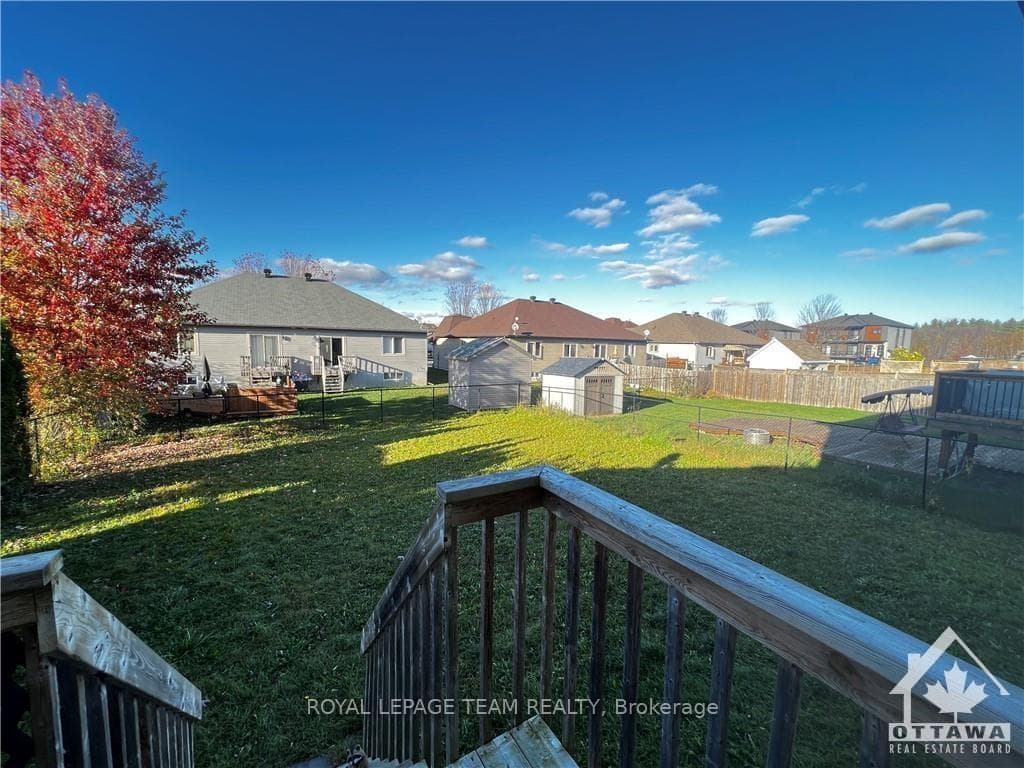 102 MAYER Street photo 22