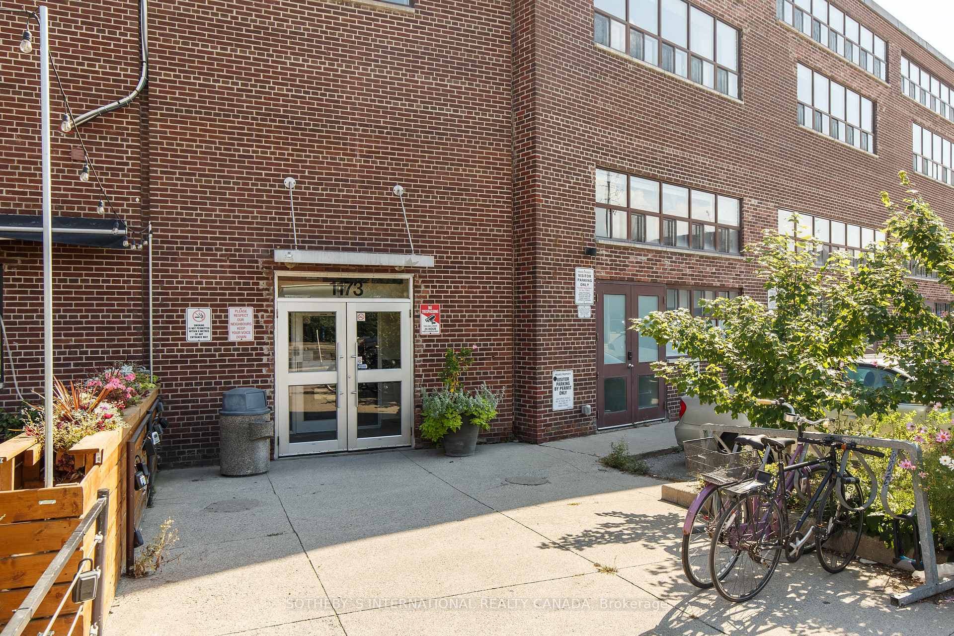 1173 Dundas Street Unit 216 photo 27