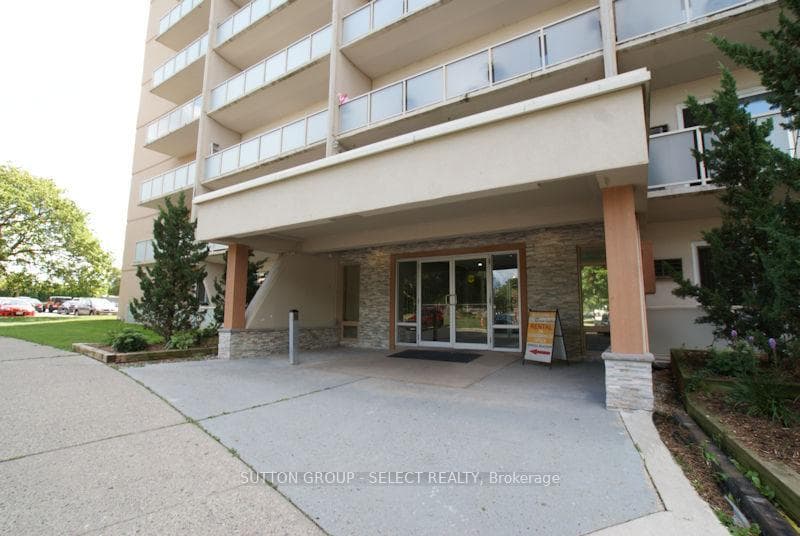 563 Mornington Avenue Unit 604 photo 2