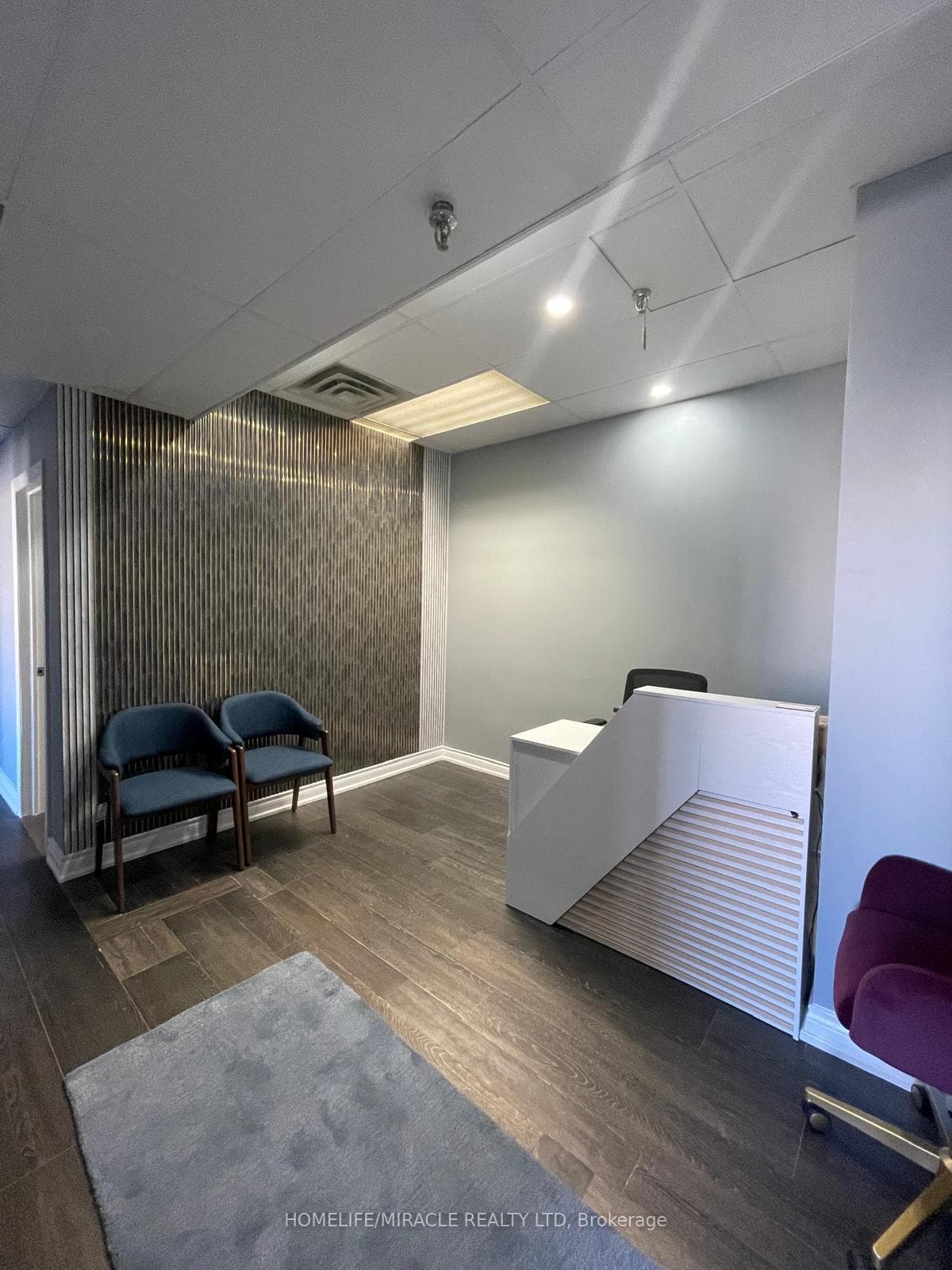 2359 RoyalWindsor Drive Unit 211-E photo 3