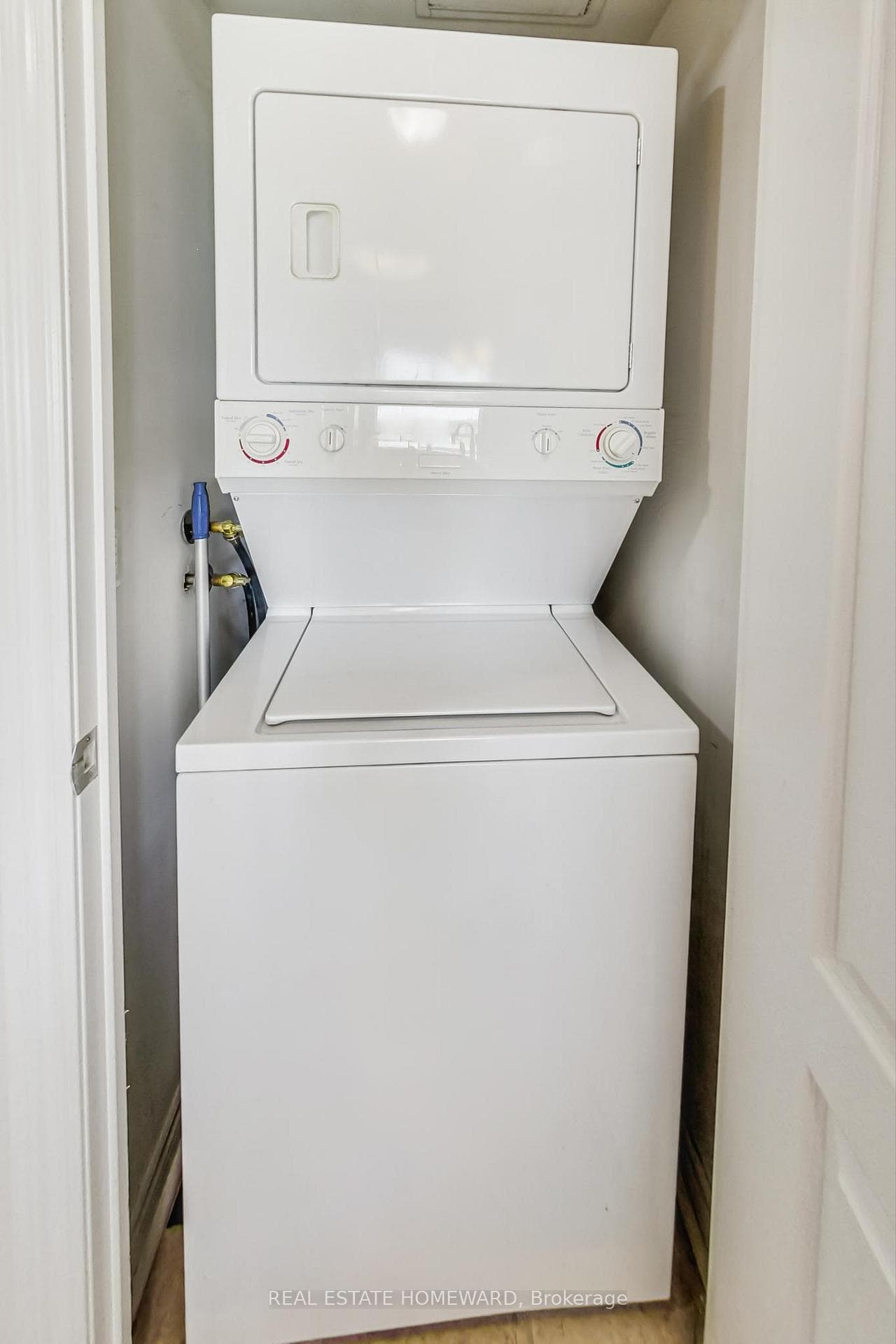 1030 Sheppard Avenue Unit 513 photo 22