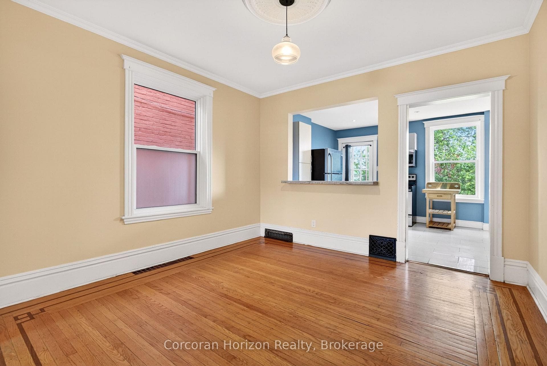 520 John Street photo 14