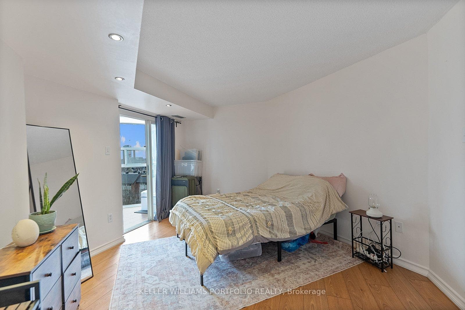 705 King Street Unit 601 photo 13