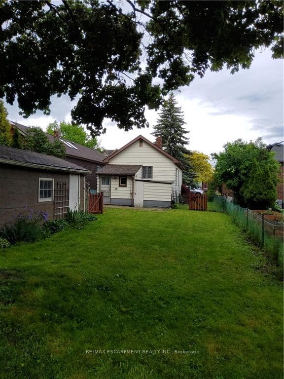 10 Phlox Avenue photo 2