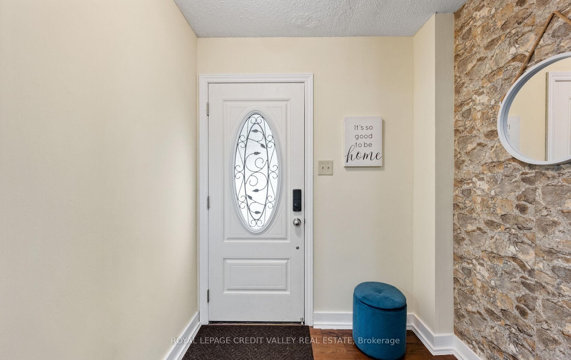 7 Hillpark Trail photo 6