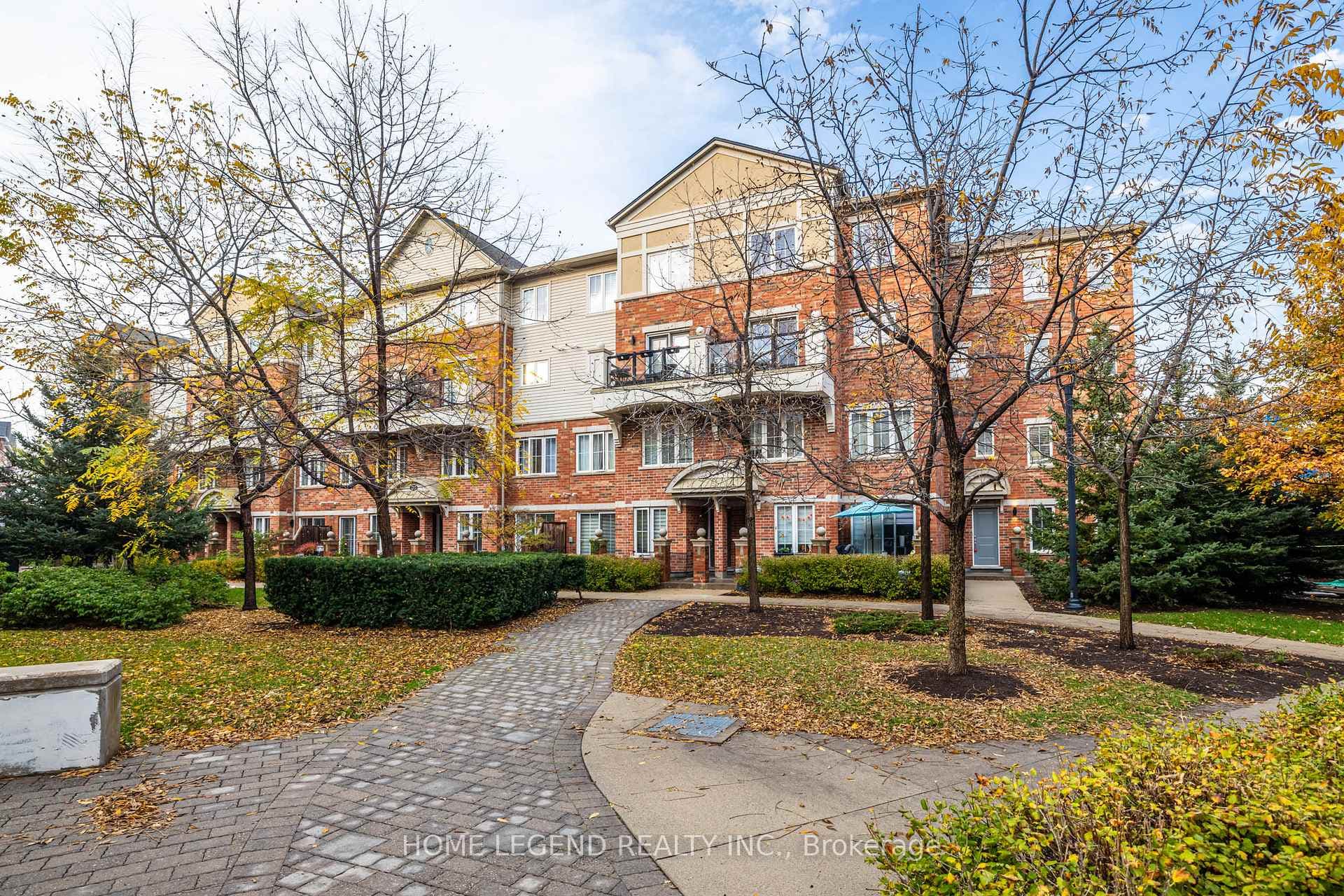 19 Hays Boulevard Unit 32 photo 10