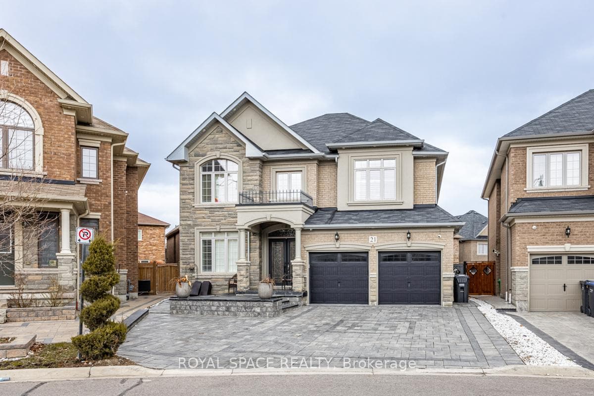 21 Belgium Crescent photo 2