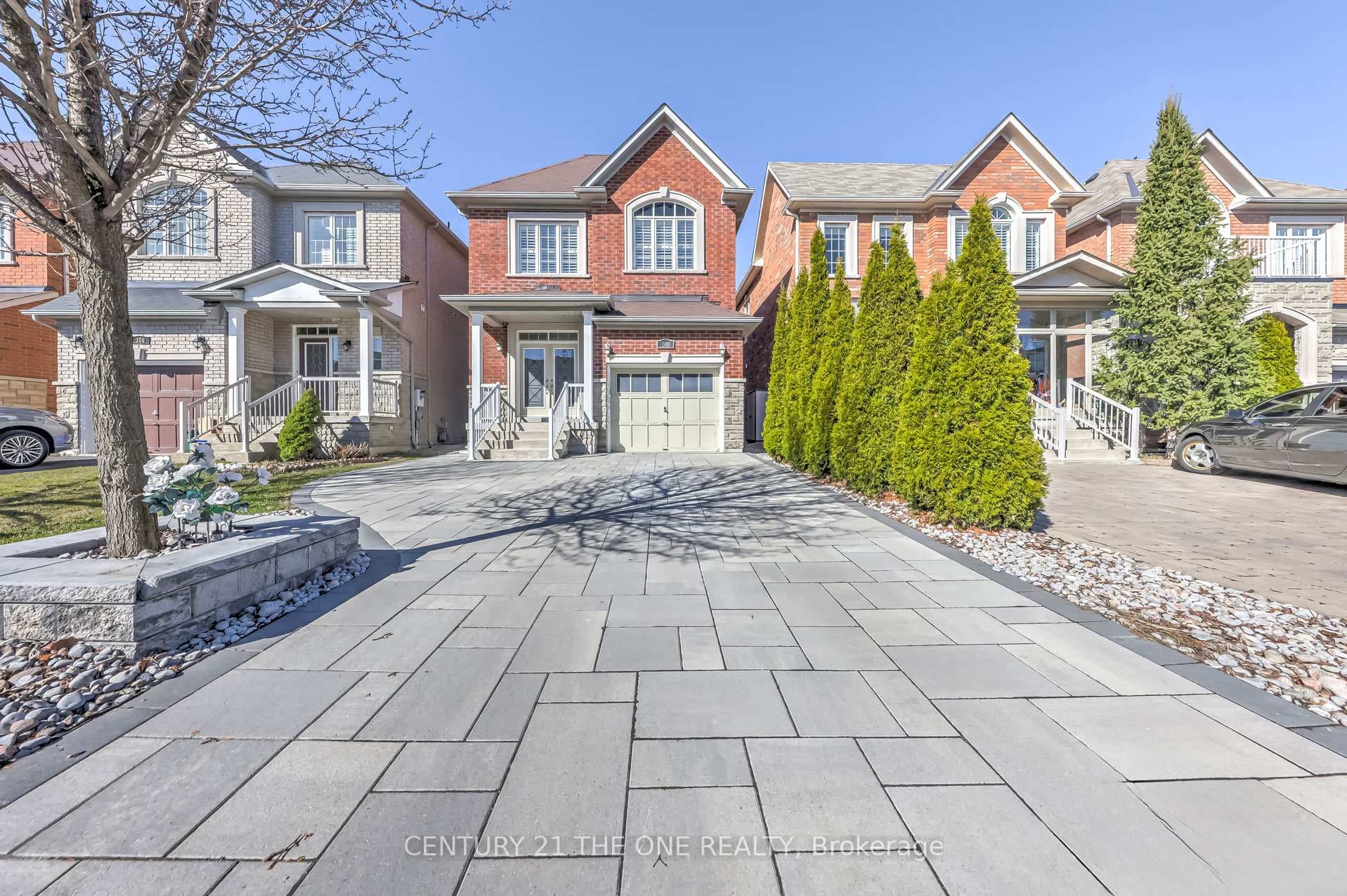 308 Oberfrick Avenue photo 1