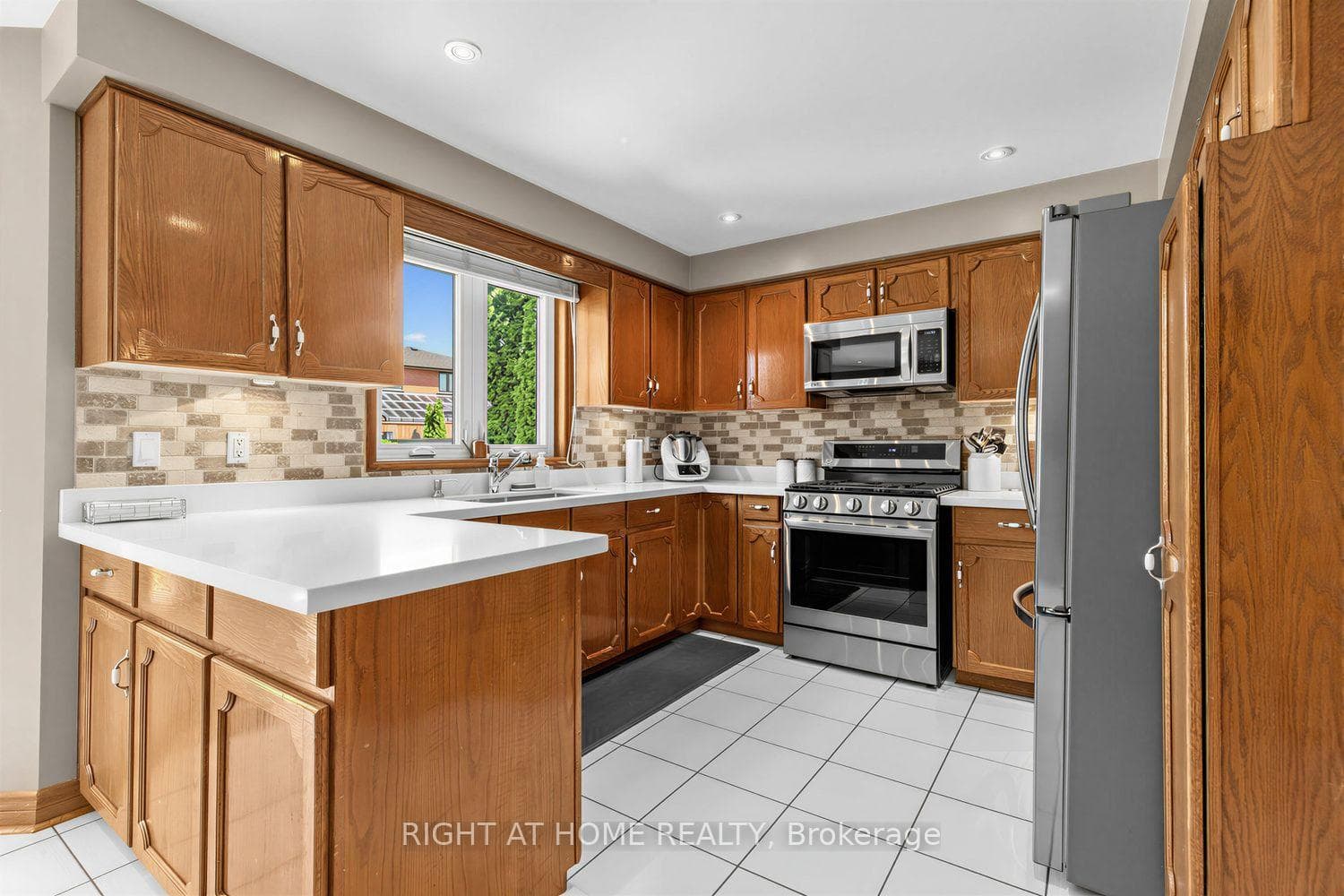 112 Belview Avenue photo 12