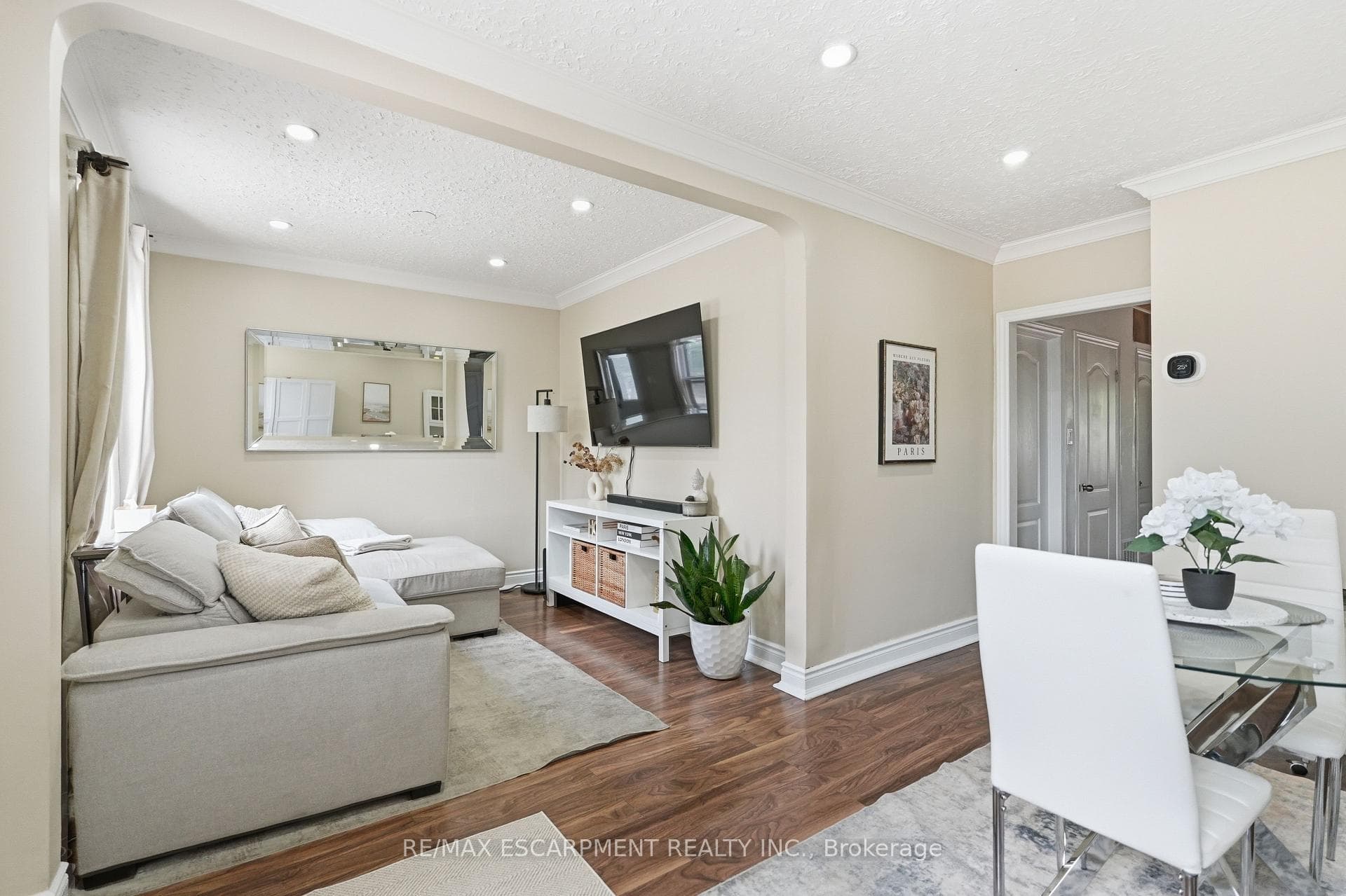 141 McAnulty Boulevard photo 2