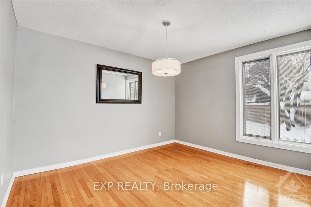 52 VENTNOR Way photo 6