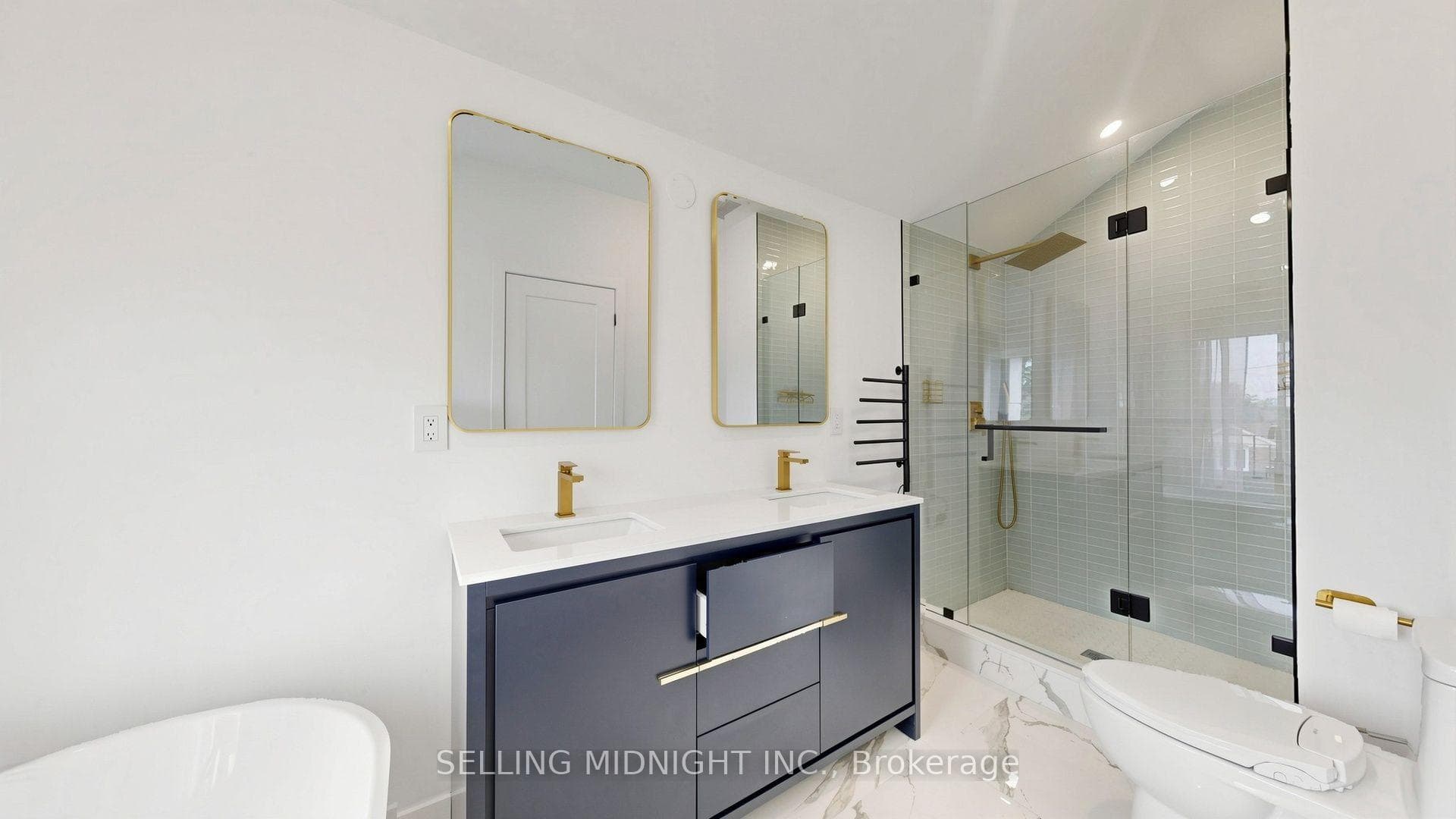 42 Guthrie Avenue photo 29
