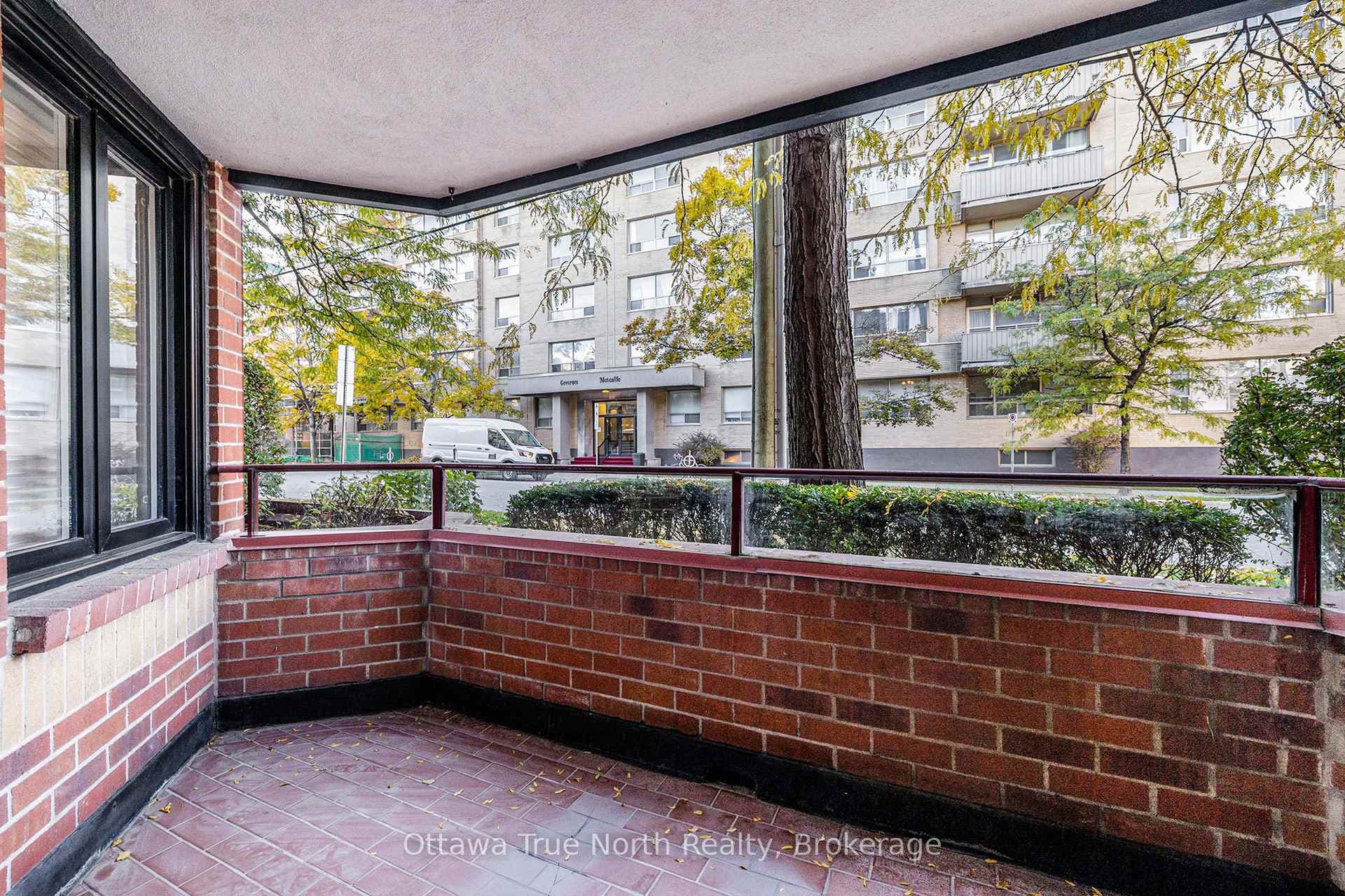 317 Metcalfe Street Unit 102 photo 23