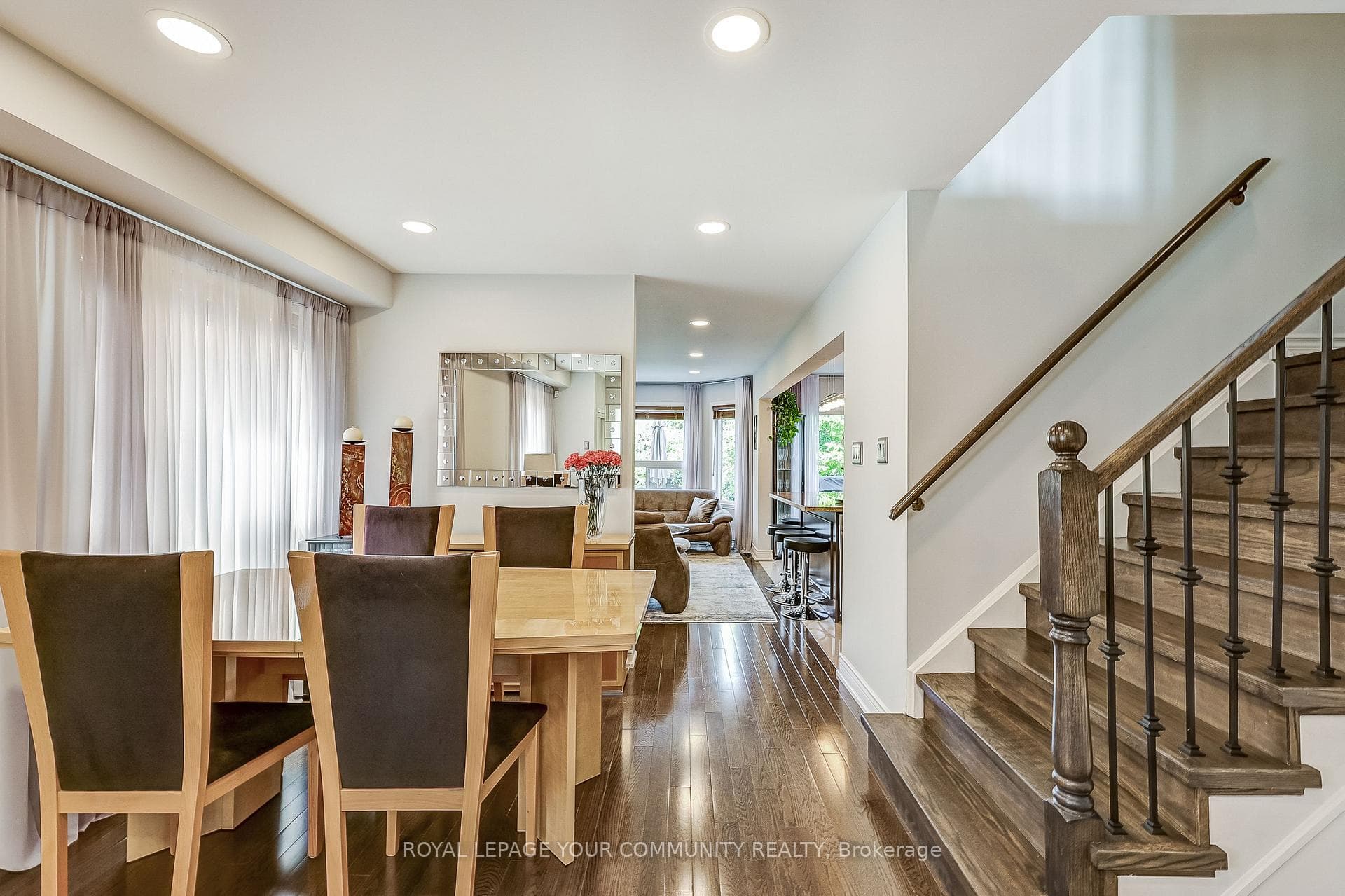 34 Harmony Road photo 3