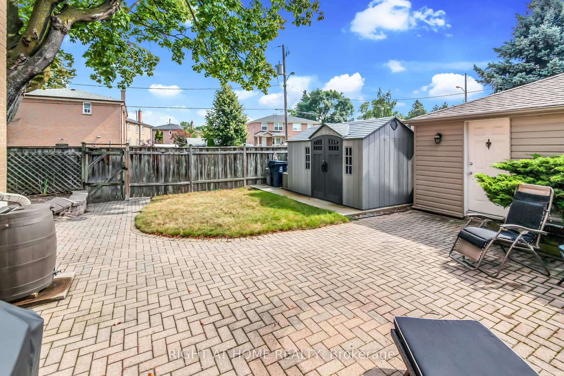 237 Eileen Avenue photo 34