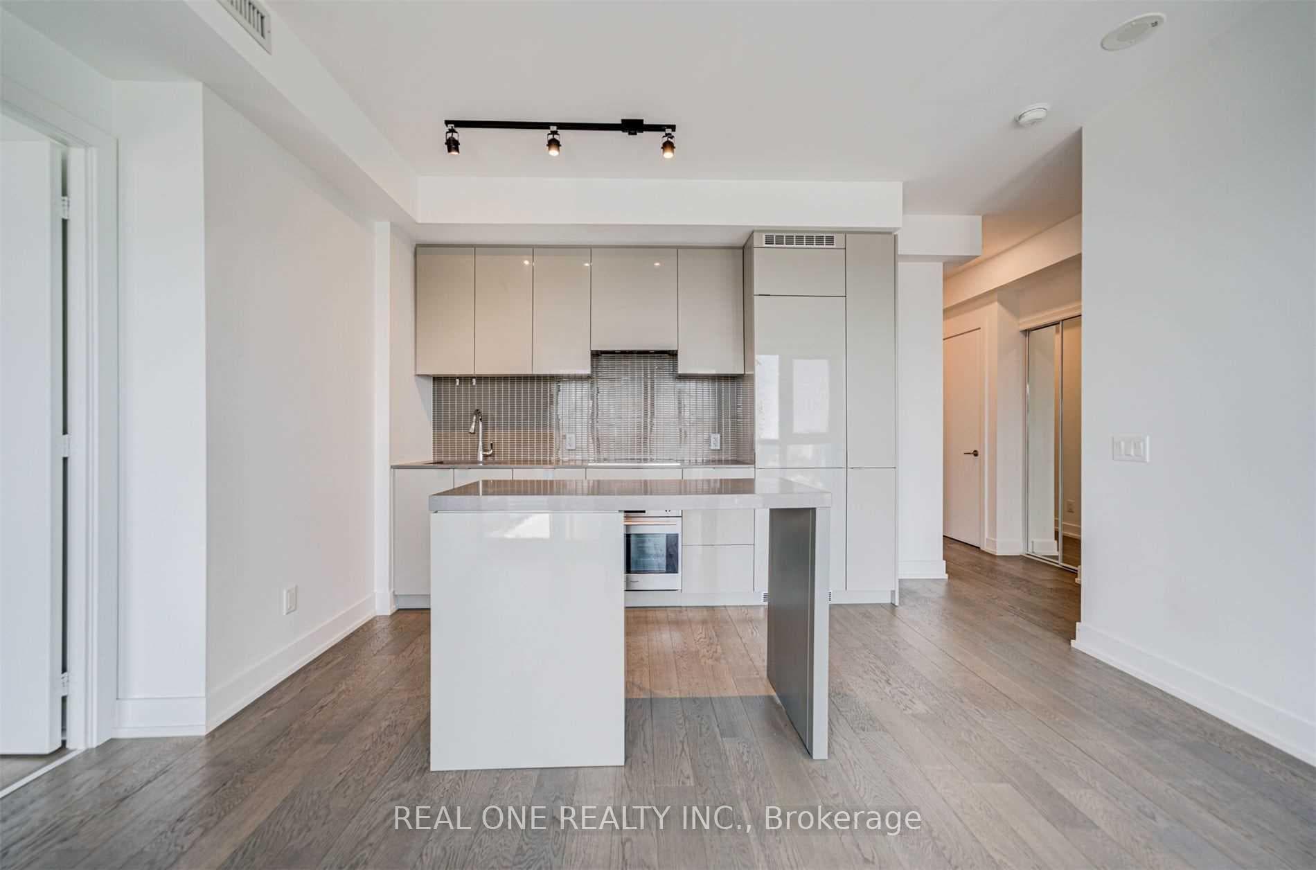 7 Grenville Street Unit 2907 photo 9