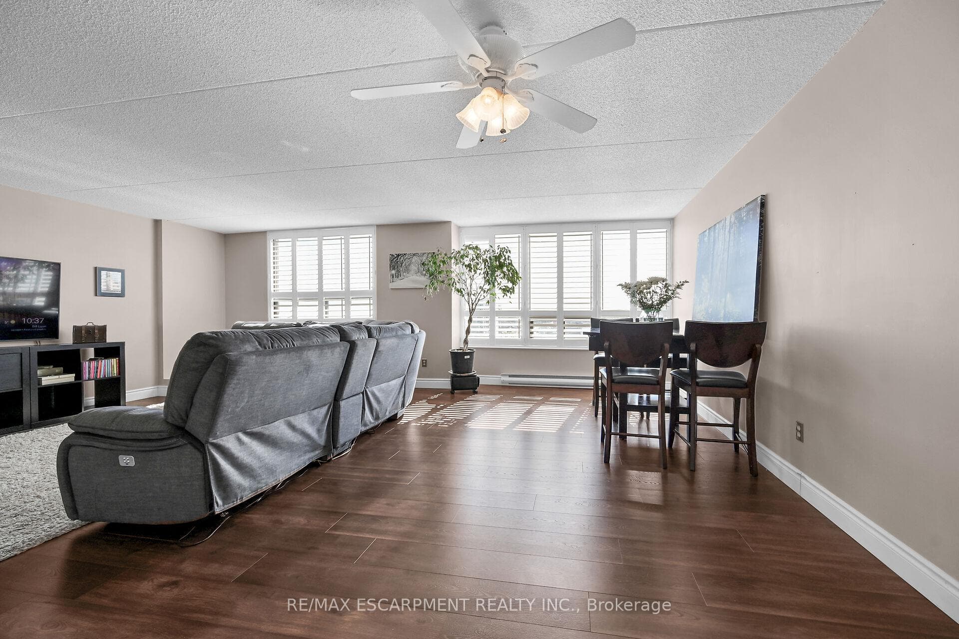 99 Donn Avenue Unit 605 photo 4