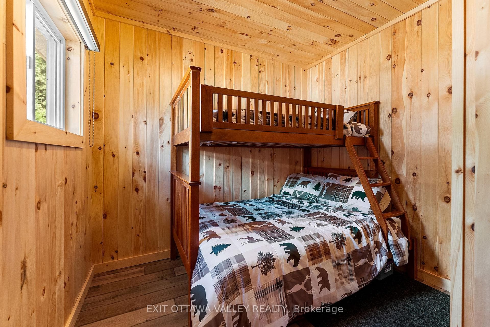 Bed 3