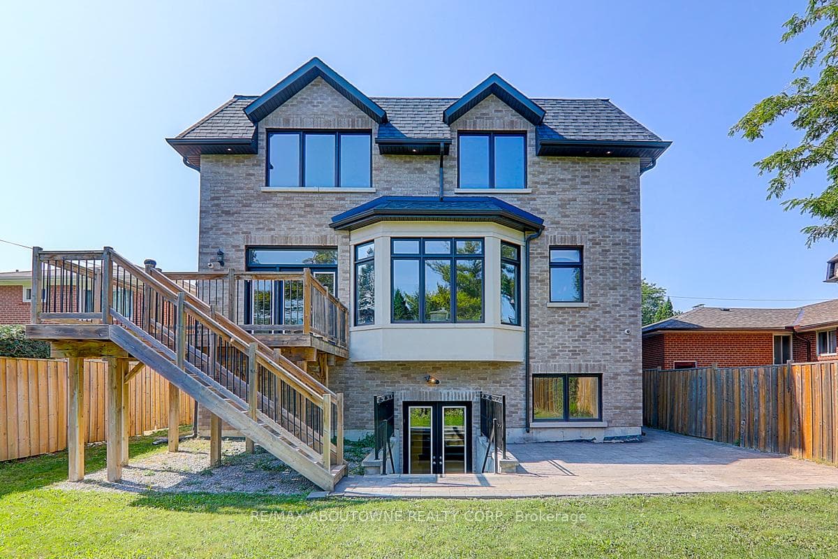 69 Heathview Avenue photo 42
