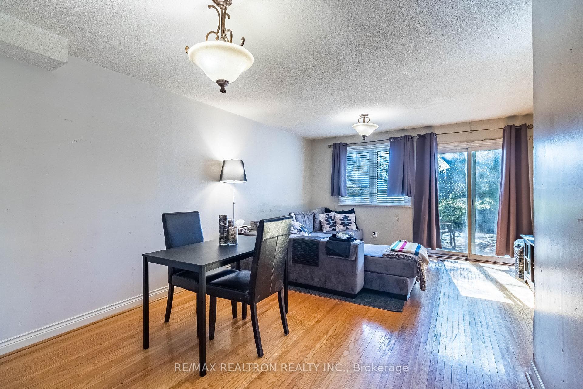 608A Northcliffe Boulevard photo 13
