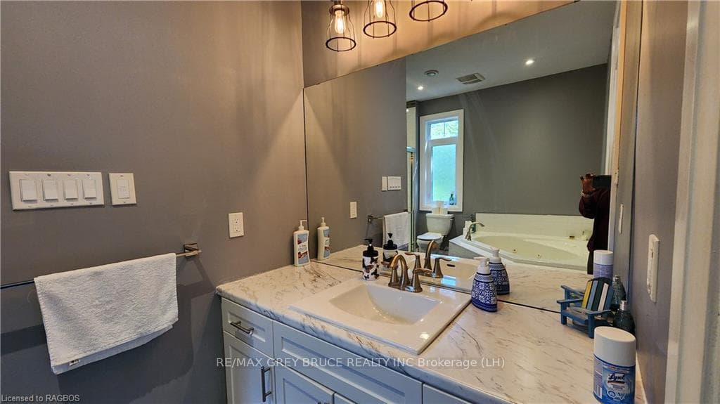 75 PARKER ISLAND Road photo 14
