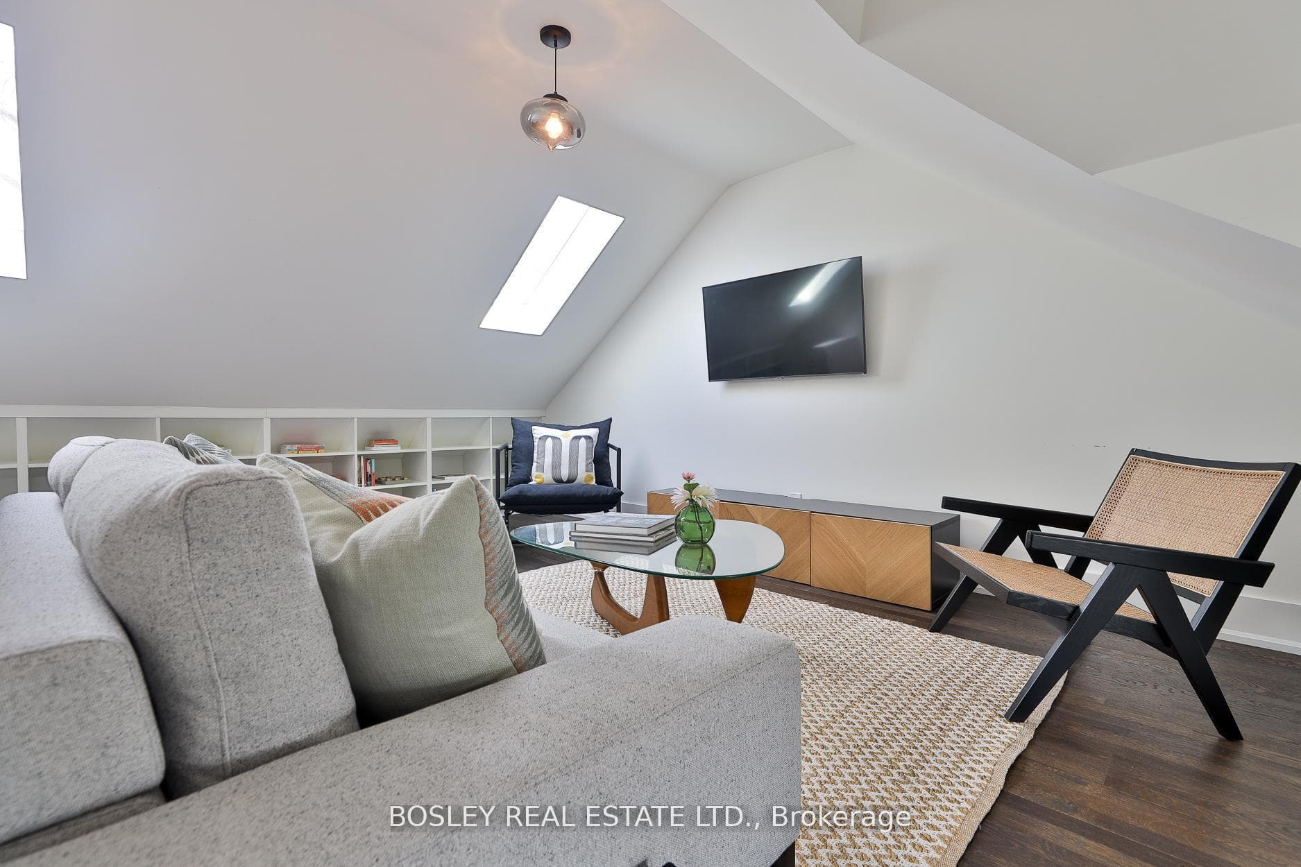 114 Ivy Avenue photo 29