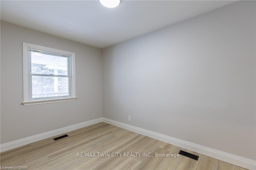 34 Close Avenue photo 20