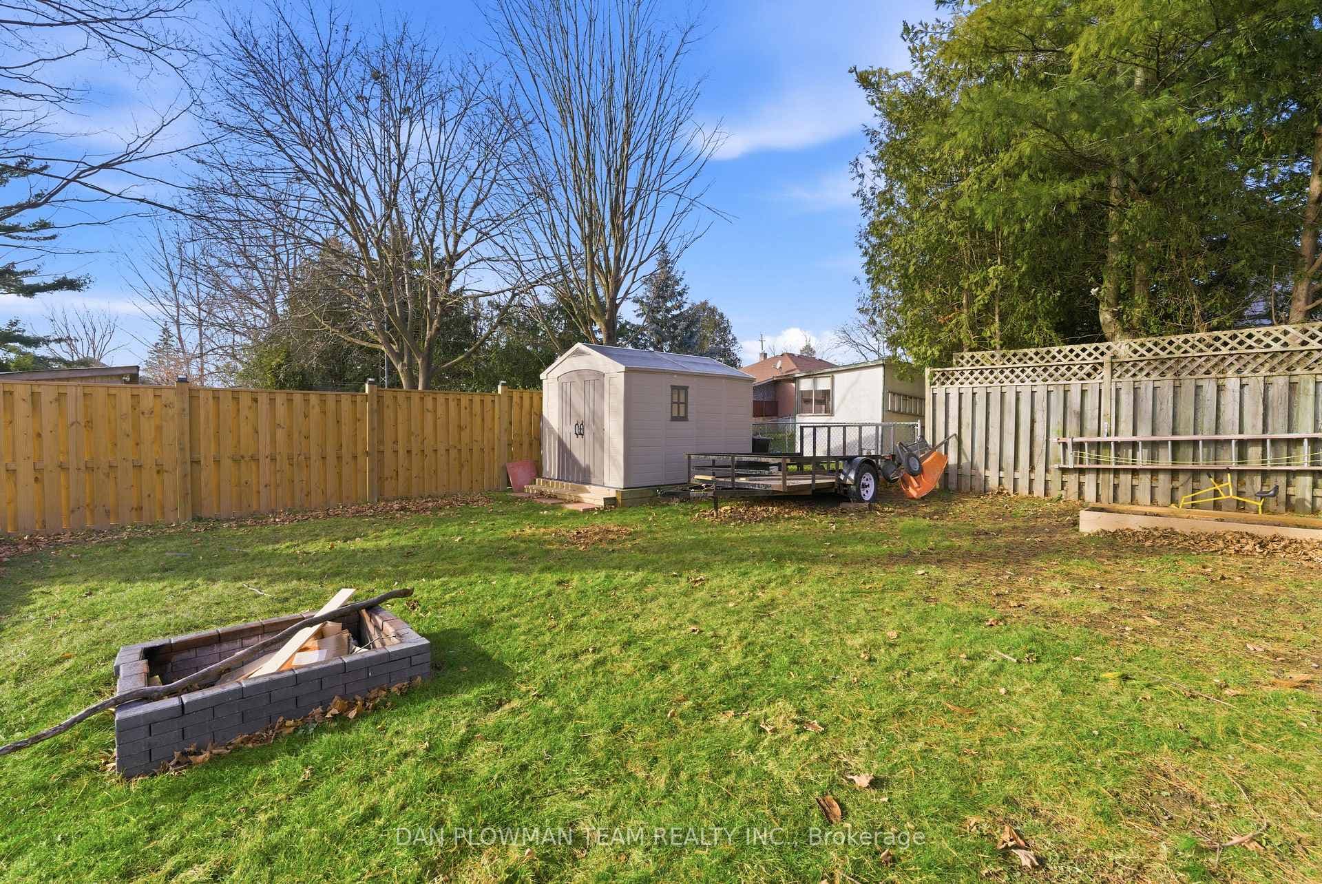 156 Spencer Street photo 36