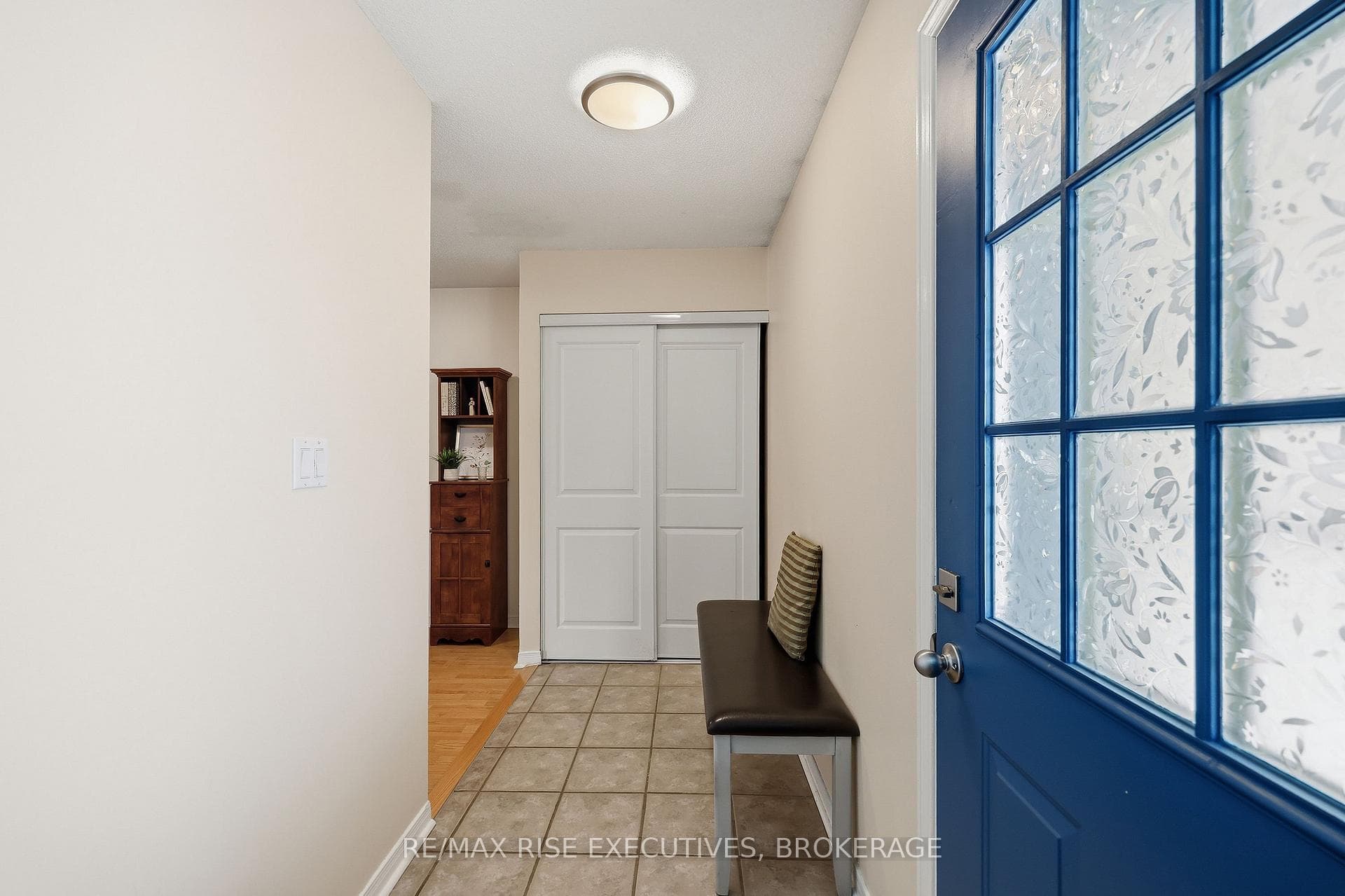 524 Grandtrunk Avenue photo 10