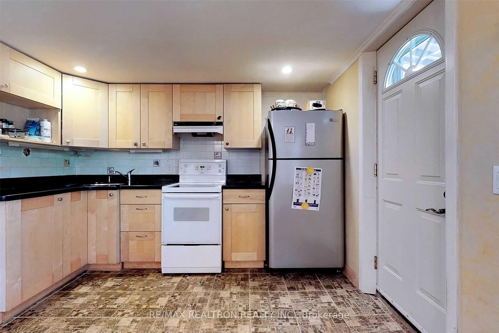 19 Glen Gannon Drive photo 15