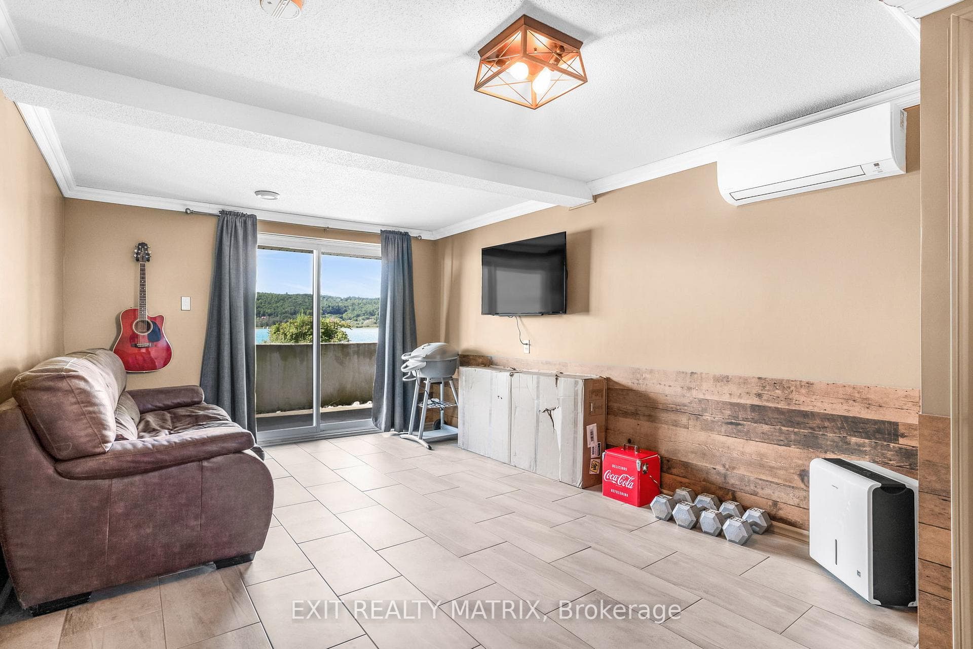 93 MONTPETIT Street photo 18