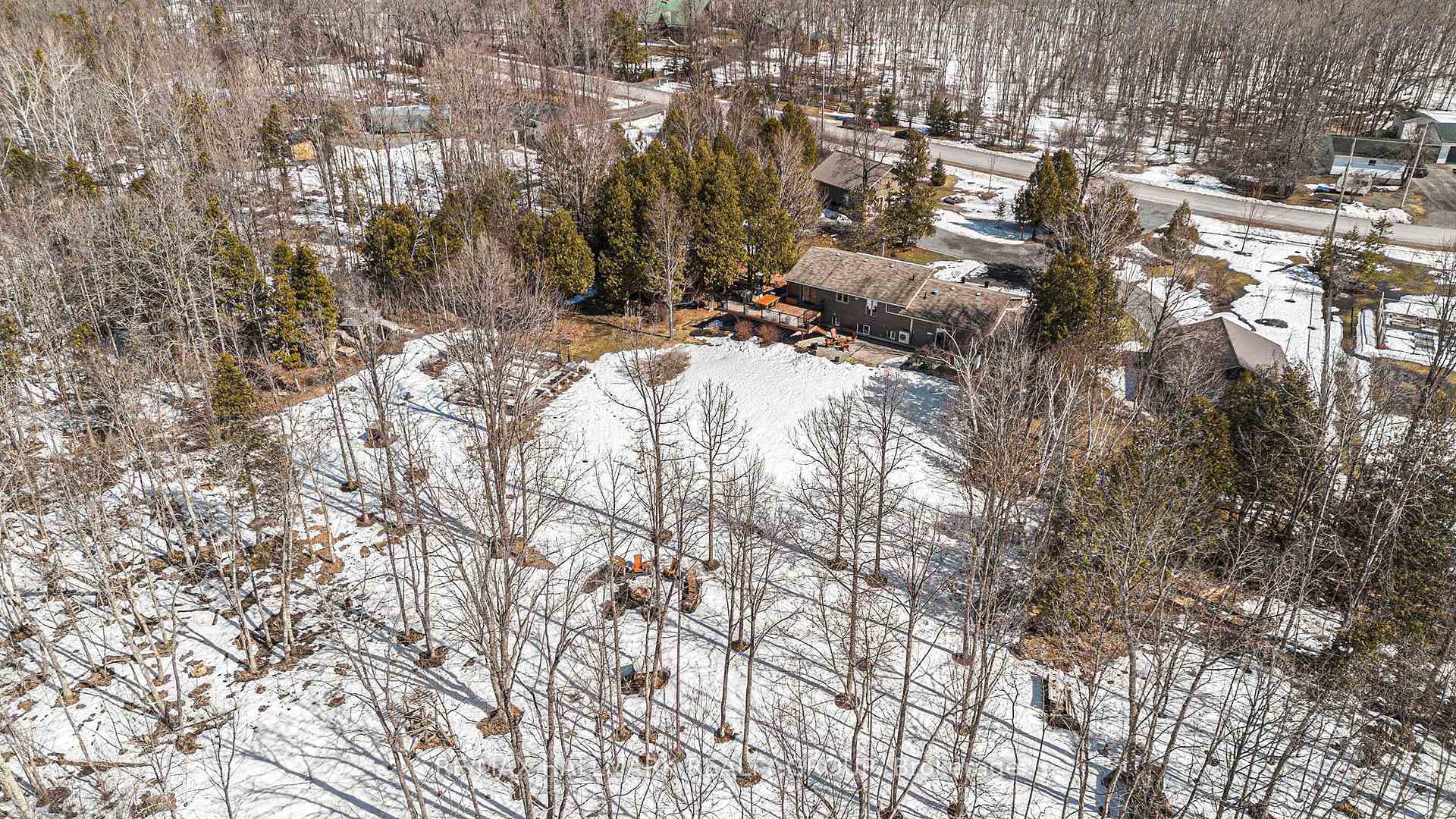 250 Bayview Drive photo 50
