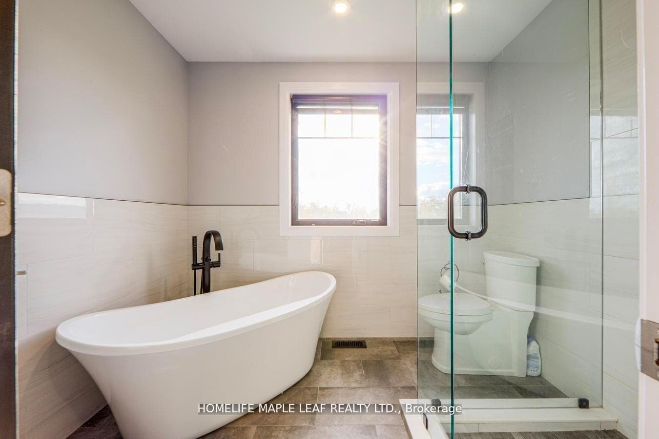 585437 County Road Unit 17 photo 23