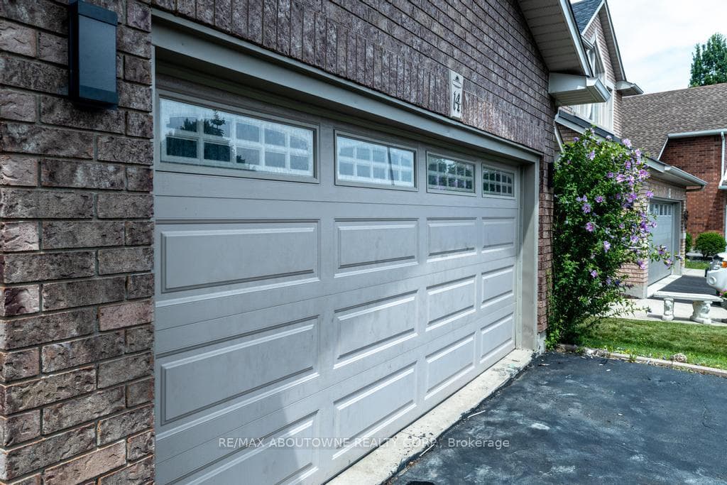 14 SABLE Drive photo 5