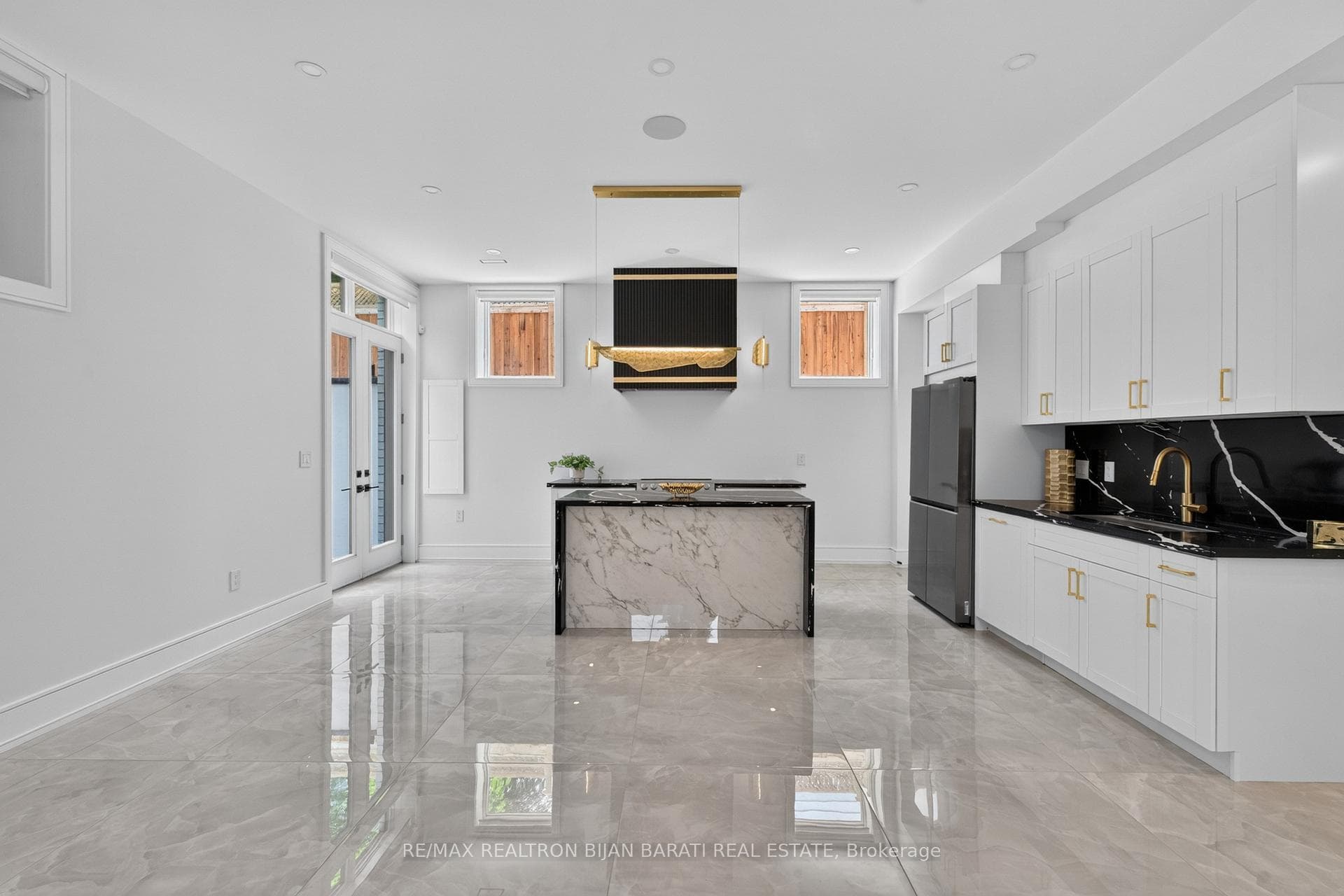 16 Wild Cherry Lane photo 41