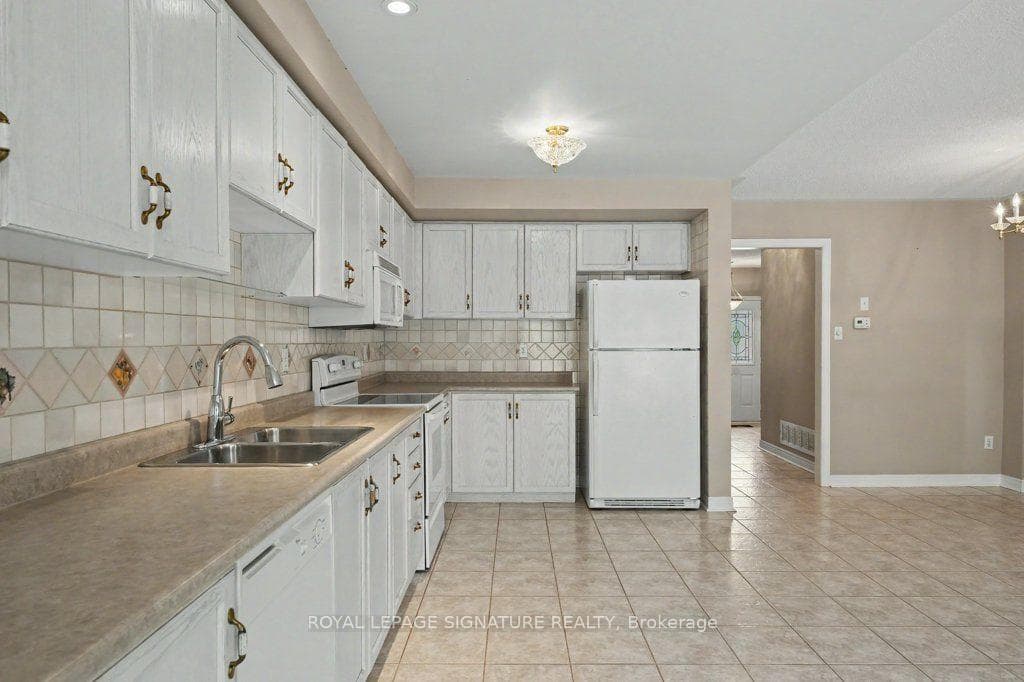 46 Gianmarco Way photo 14