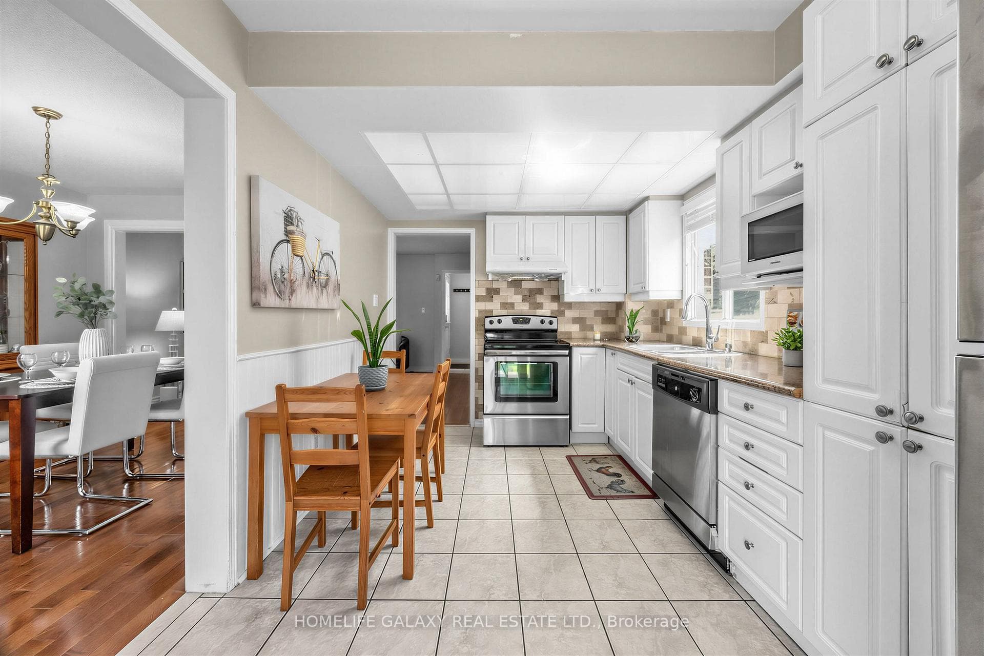 6 Bluebell Crescent photo 12