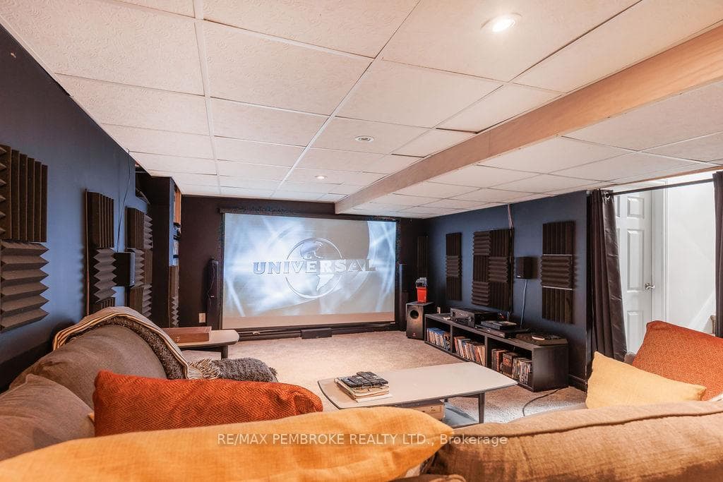 358 Trafalgar Road photo 34