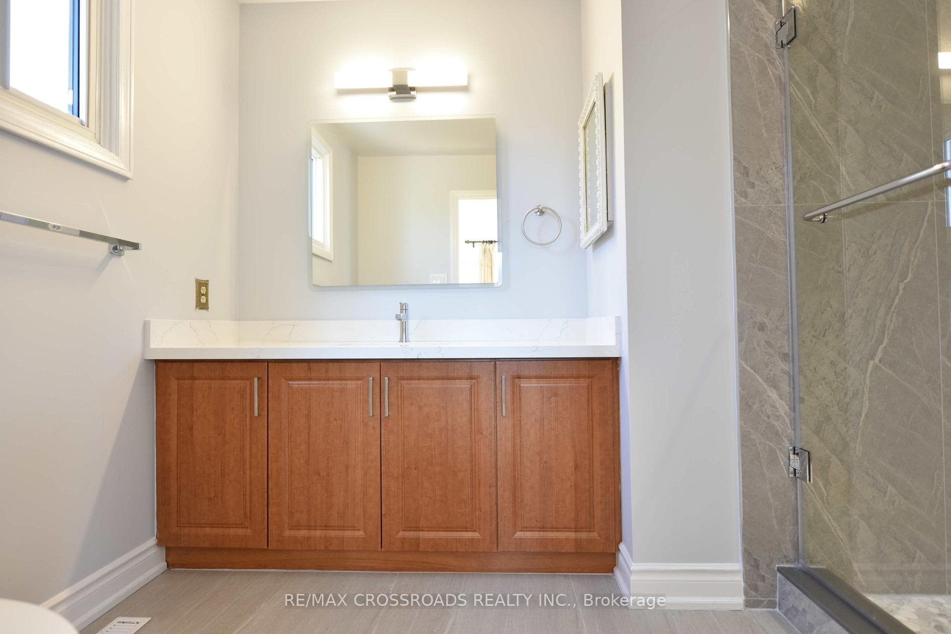 32 Buchanan Drive photo 8