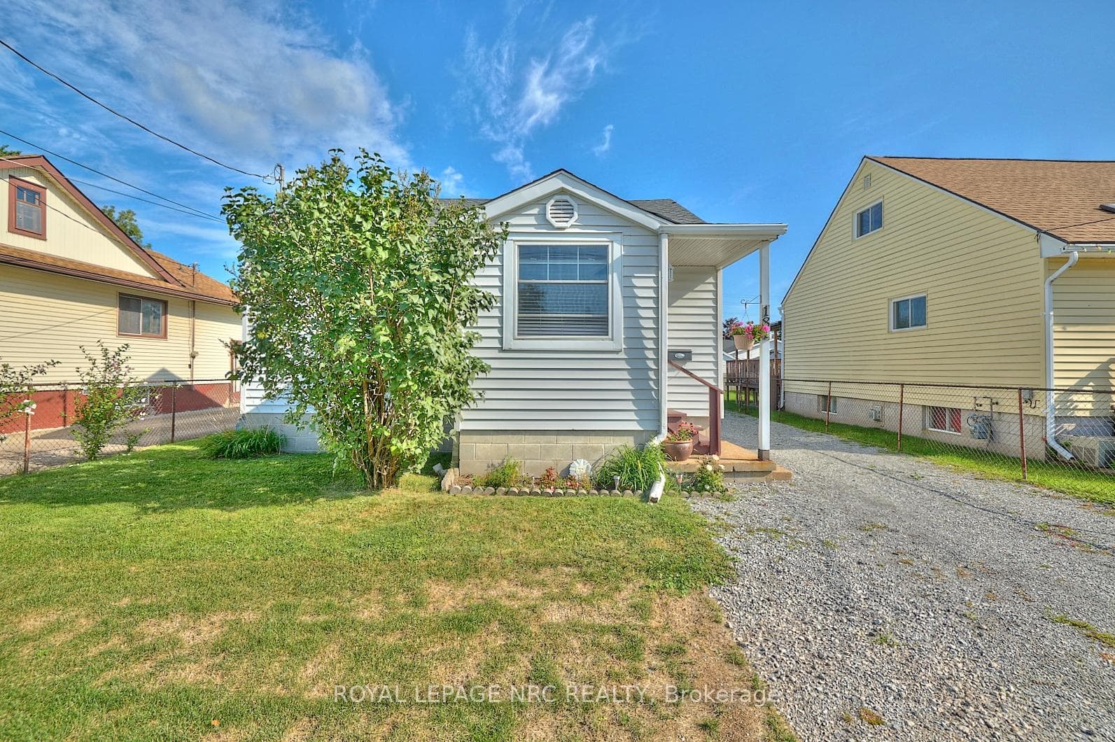 181 Idylewylde Street photo 3