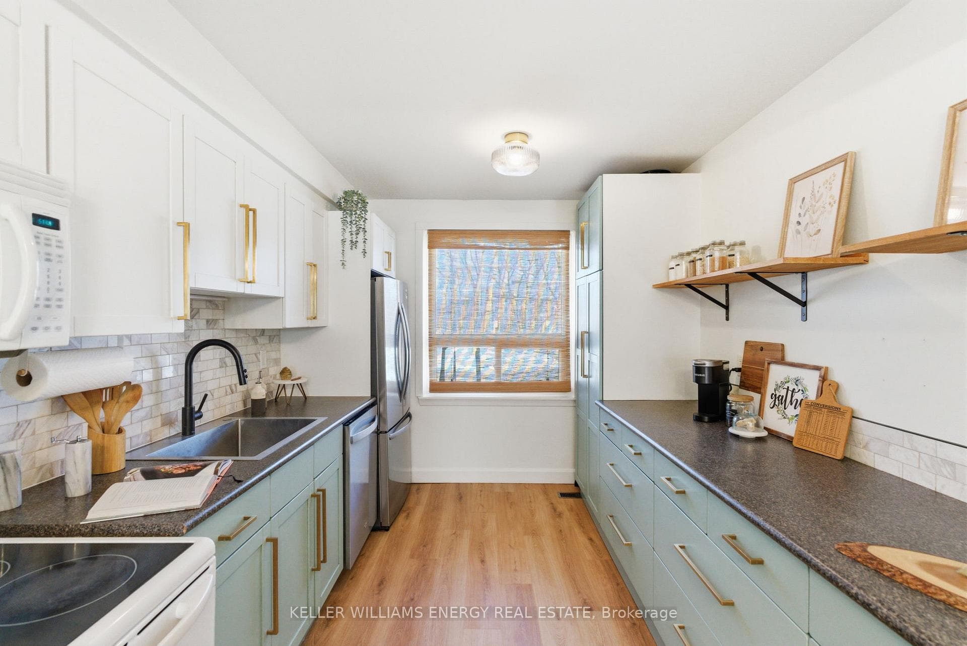 520 Minto Court photo 1