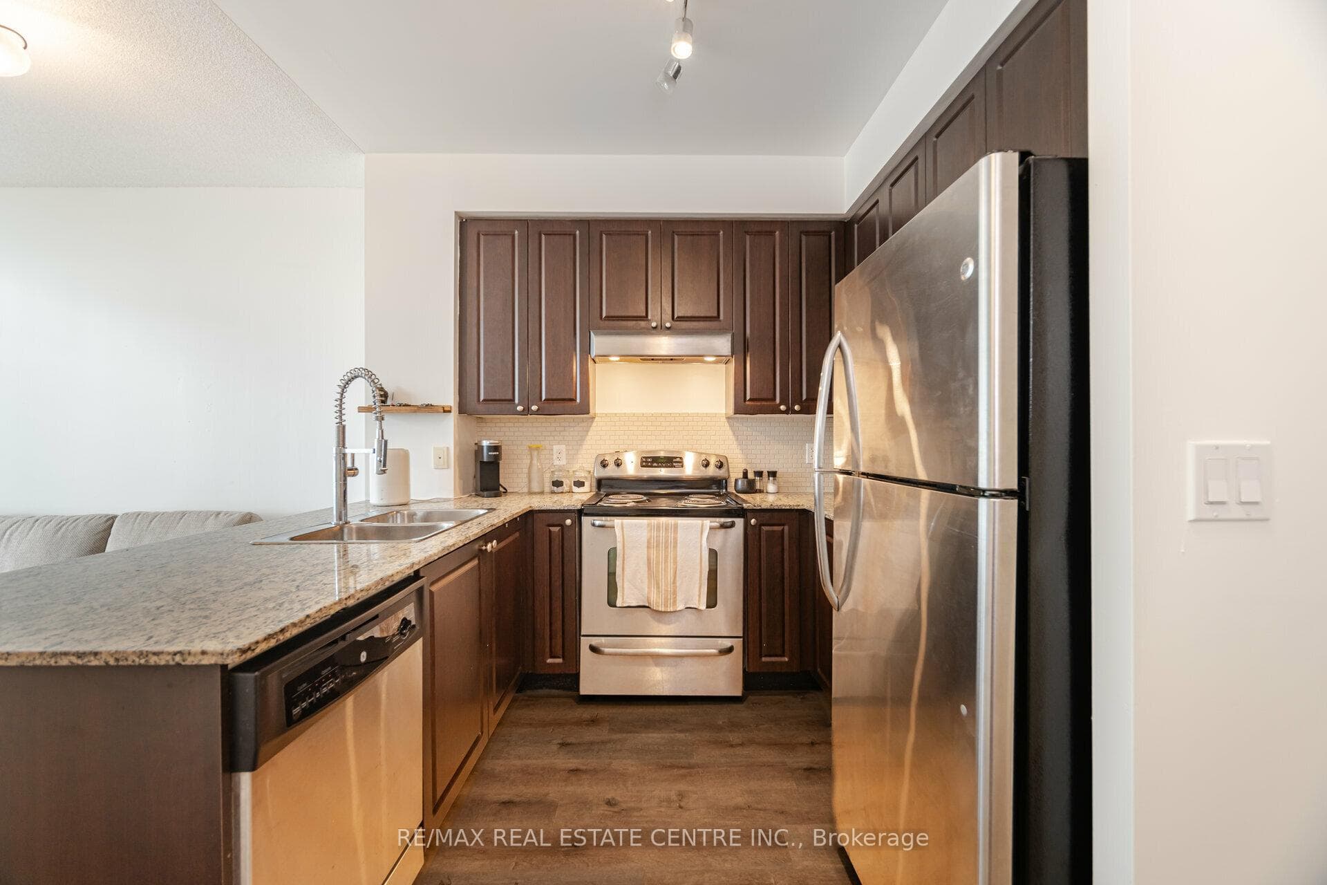 225 Webb Drive Unit 2910 photo 12