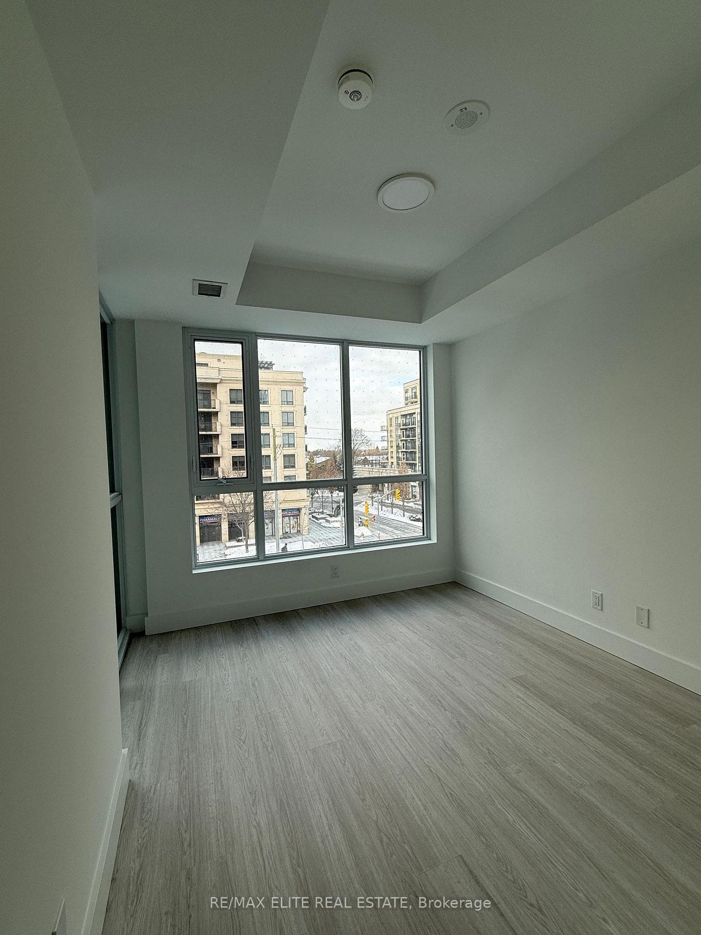 625 Sheppard Avenue Unit 326 photo 11