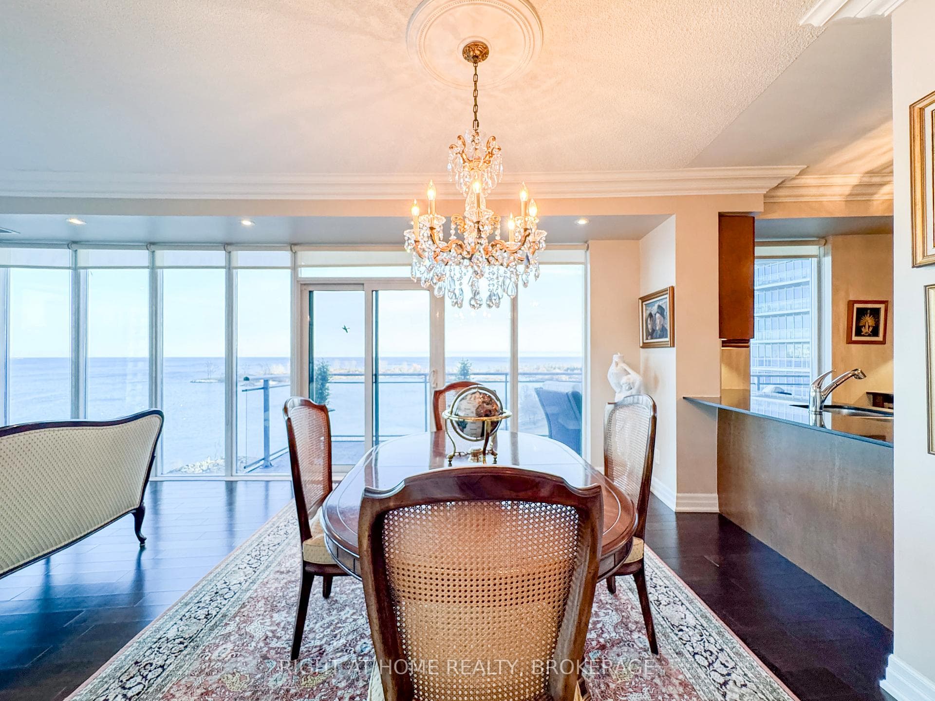 58 Marine Parade Drive Unit 804 photo 6