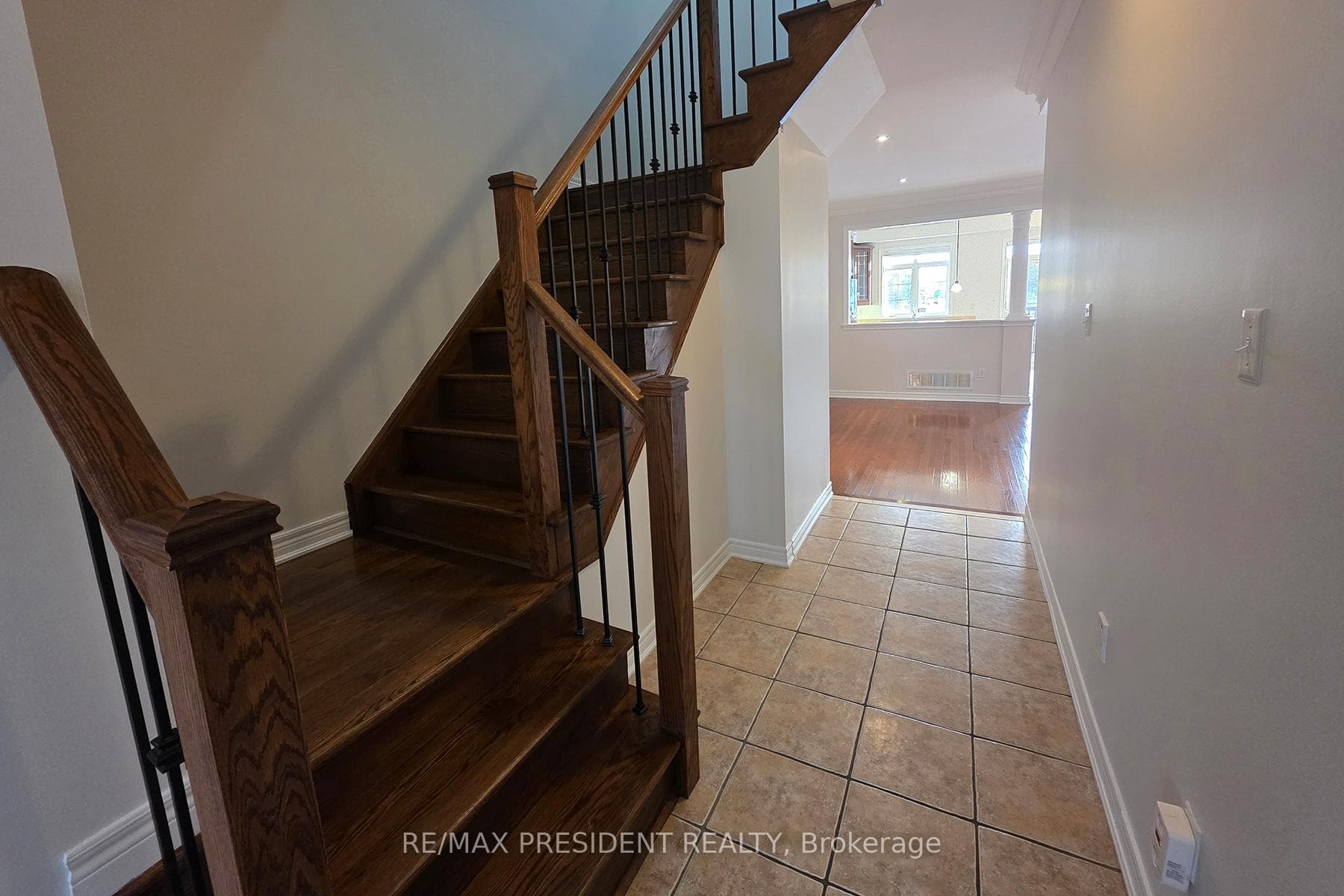 101 Royal Vista Road photo 5