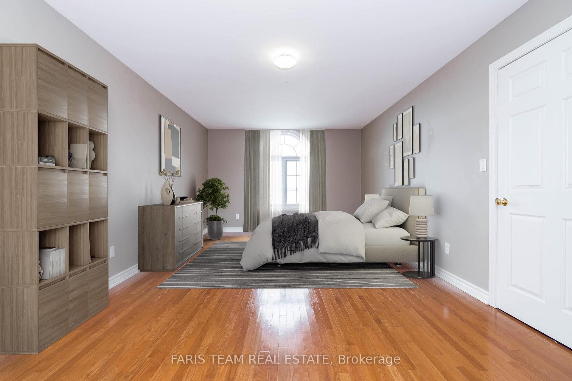 927 Barry Avenue photo 23