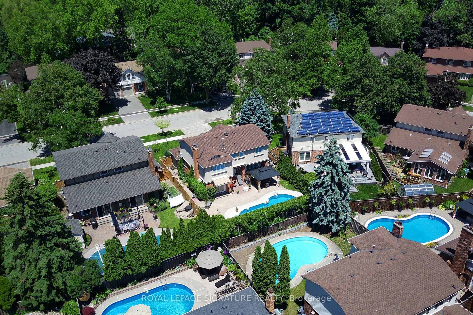 72 Acheson Boulevard photo 28