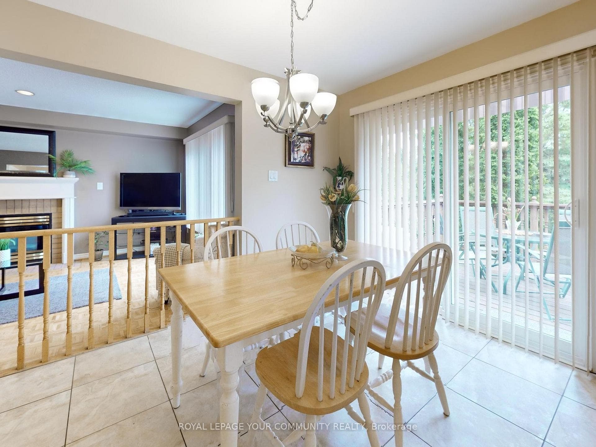 300 Veneto Drive photo 11