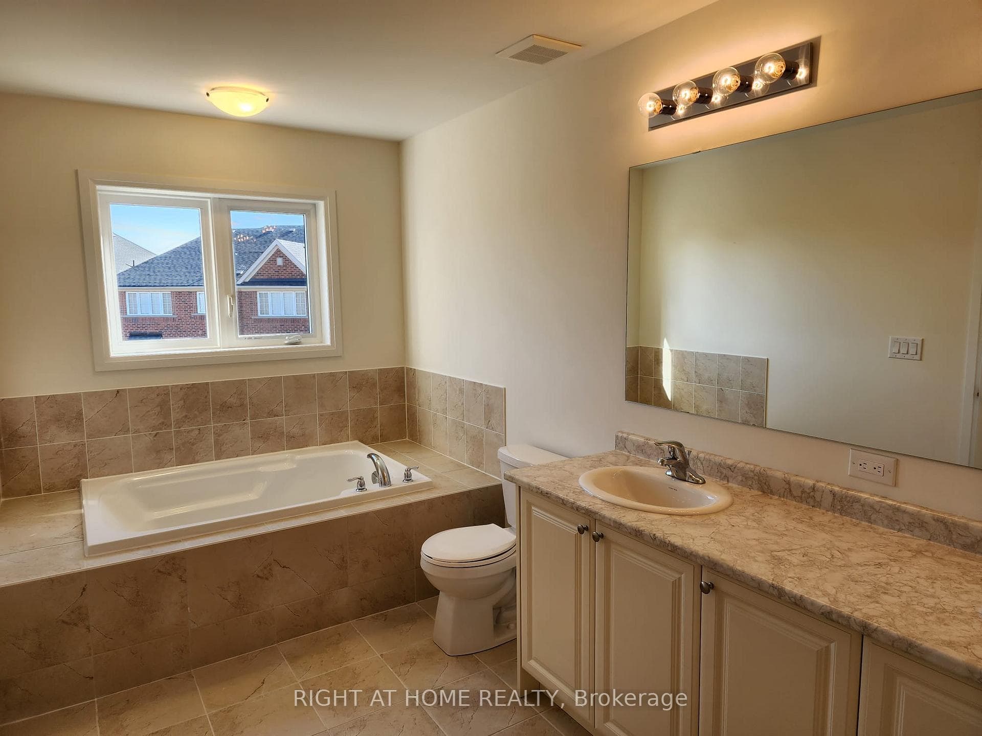 8 Brixham Lane photo 6